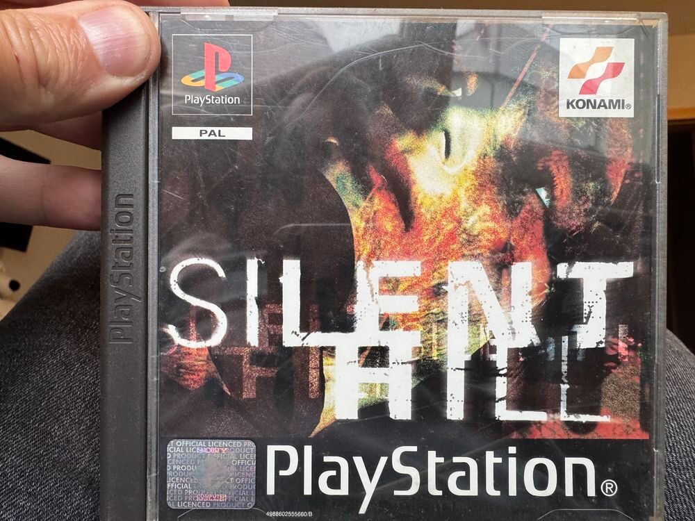 Silent Hill ps1 Consoles et jeux vidéos