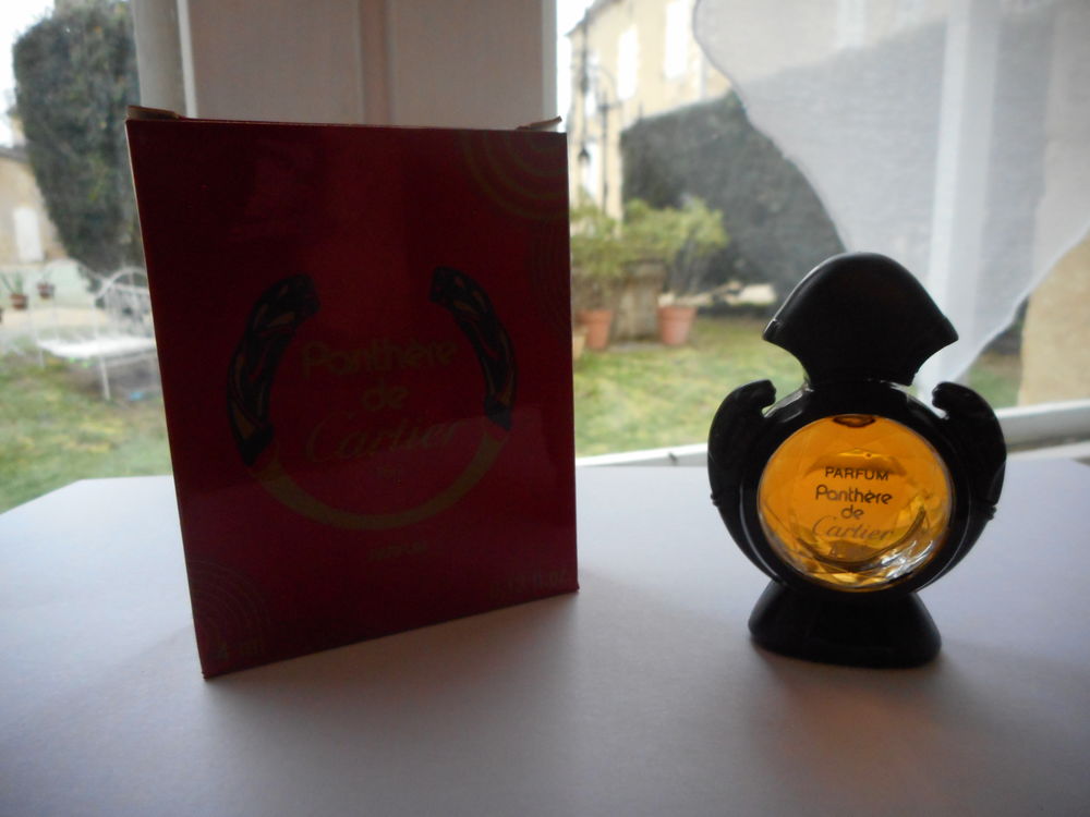 miniature de parfum Panth&egrave;re de Cart. 