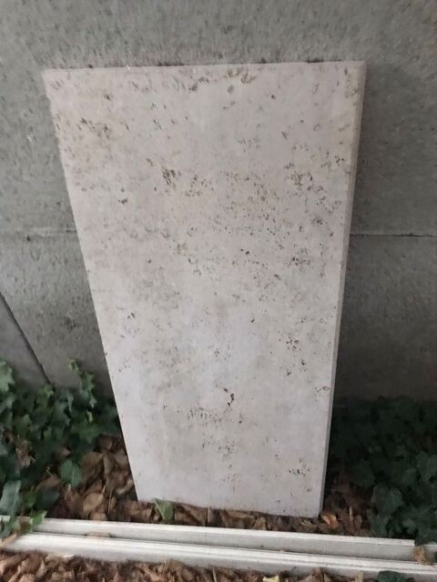Plaque de travertin de 3cm d'épaisseur. 25 Avignon (84)