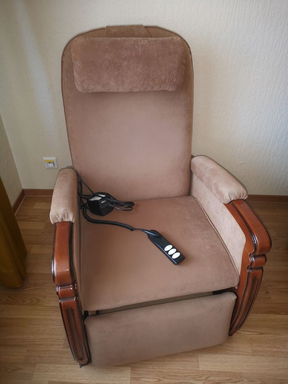 Fauteuil &eacute;lectrique relax Meubles