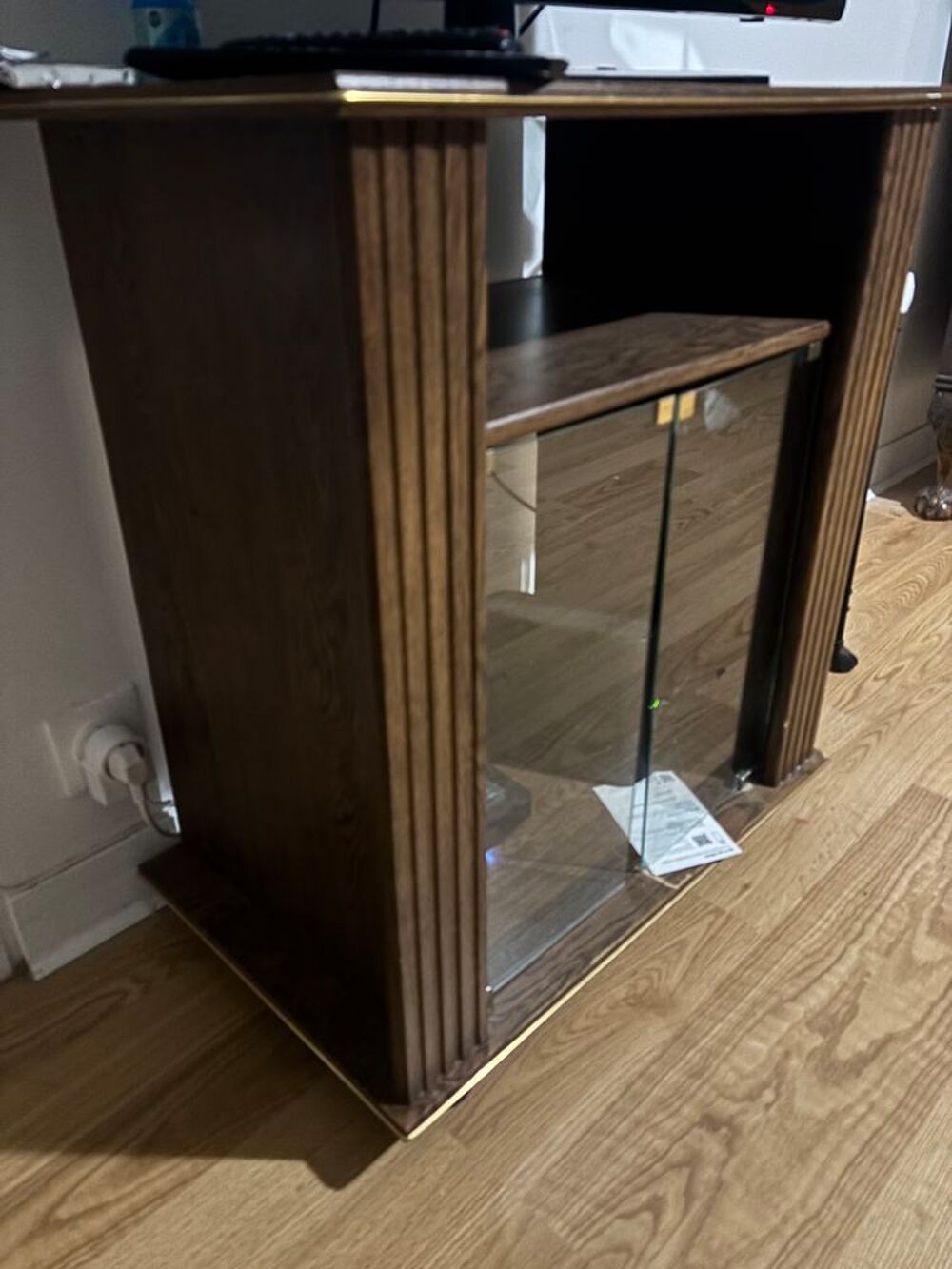 Table de t&eacute;l&eacute; Meubles