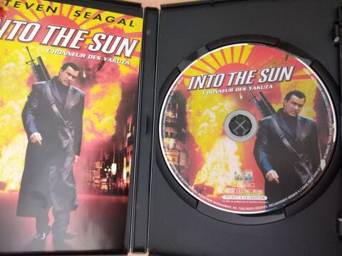 DVD Into the Sun Steven Seagal 2 Baignes-Sainte-Radegonde (16)