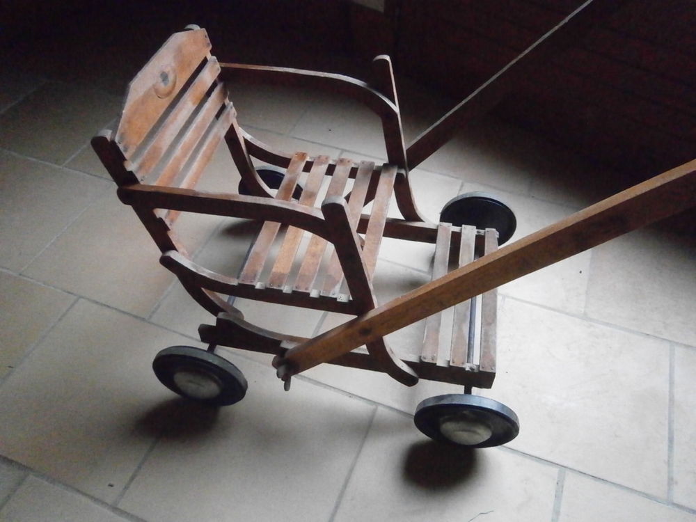 Poussette de poup&eacute;e Jeux / jouets