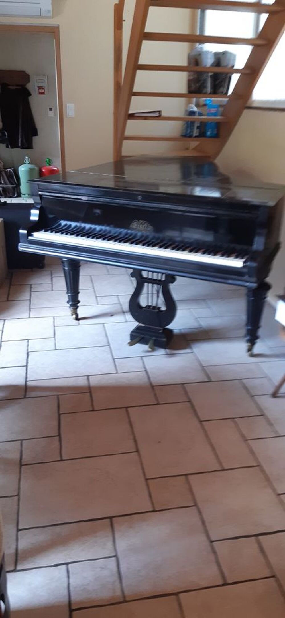 piano 1/2 queue Instruments de musique