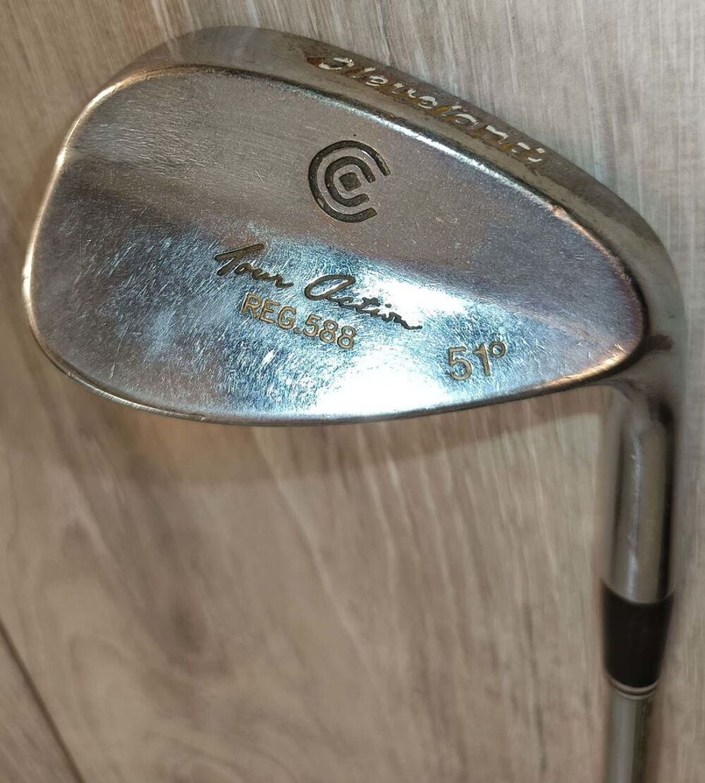 Sandwedge de Golf Cleveland Reg.588 51&deg; en Acier pour Homme Sports