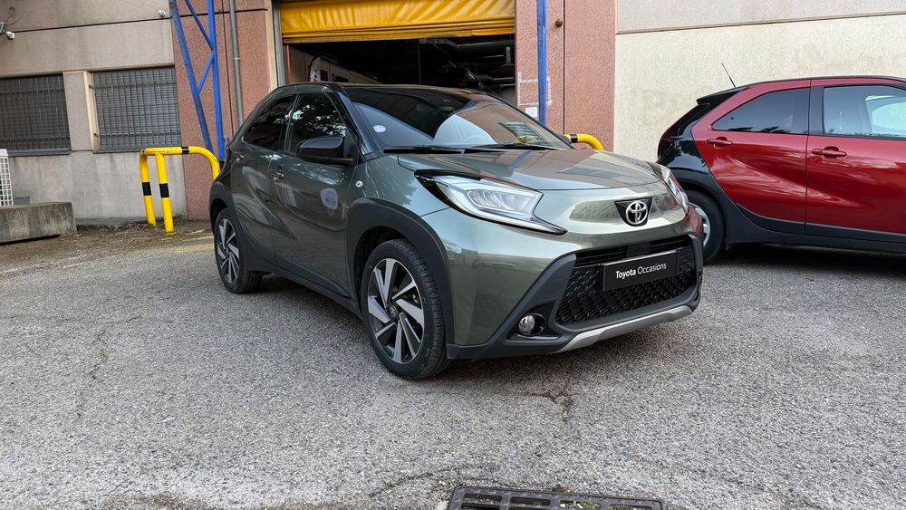 Aygo X 1.0 VVT-i 72 S-CVT Collection 2022 occasion 69100 Villeurbanne