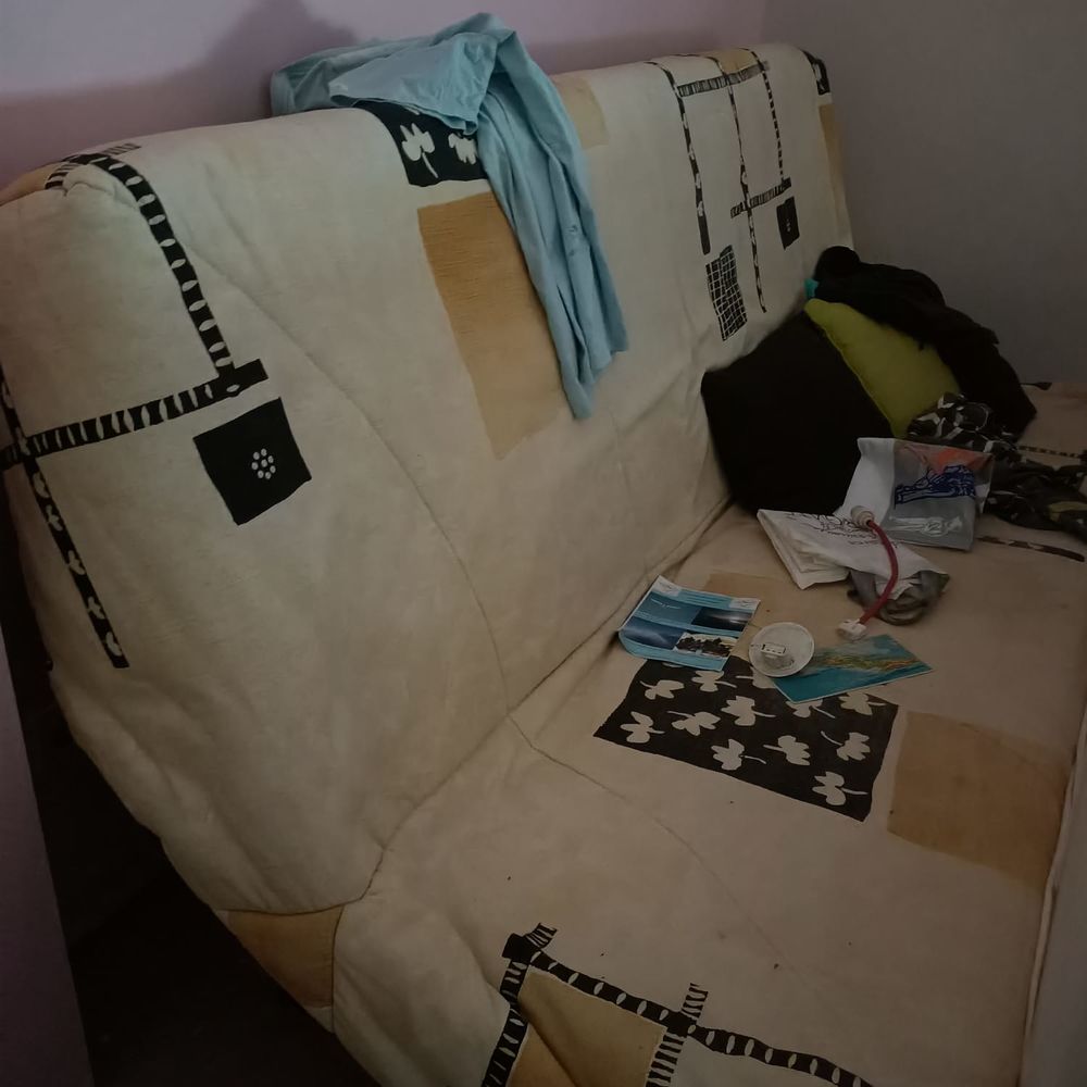 Clic Clac Bon &eacute;tat et bon matelas Meubles