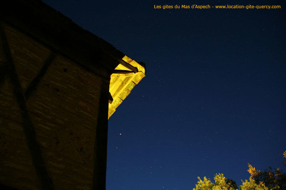   Le pigeonnier du Mas d'Aspech gite insolite  Midi-Pyrénées, Belmont-Sainte-Foi (46230)