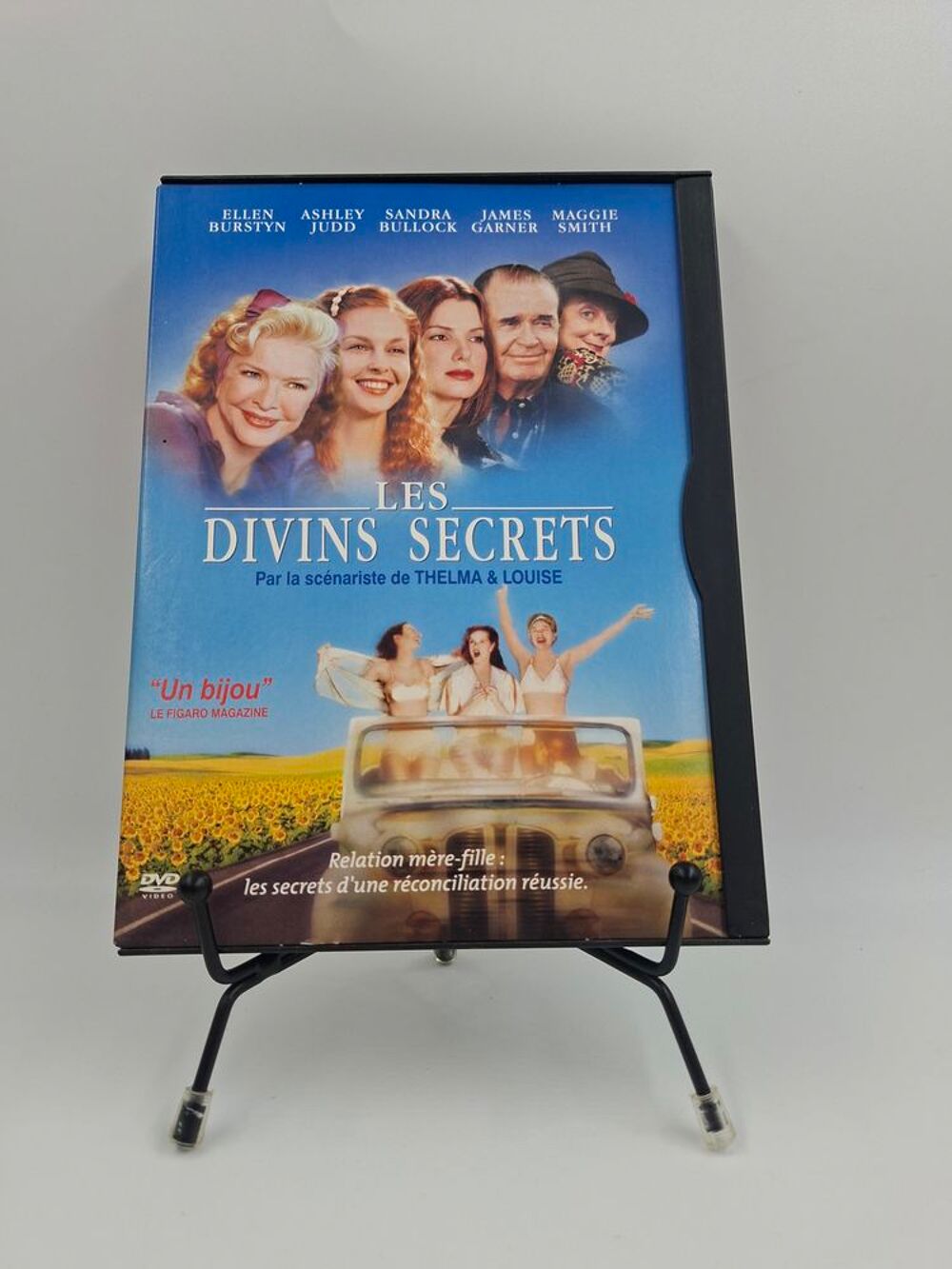 DVD Les Divins Secrets avec boite DVD et blu-ray
