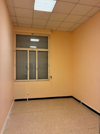  Parking / Garage à louer 5 m² Guengat