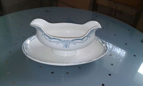 saucire d'poque. 0 Saint-Julien-ls-Montbliard (25)