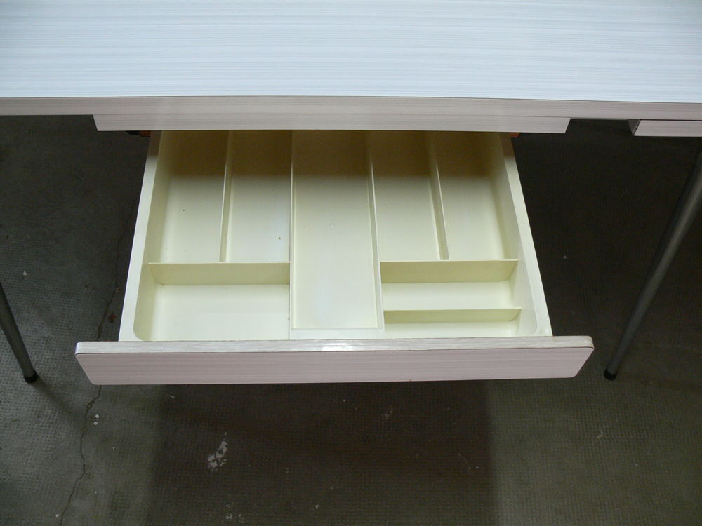 Table de cuisine formica Meubles