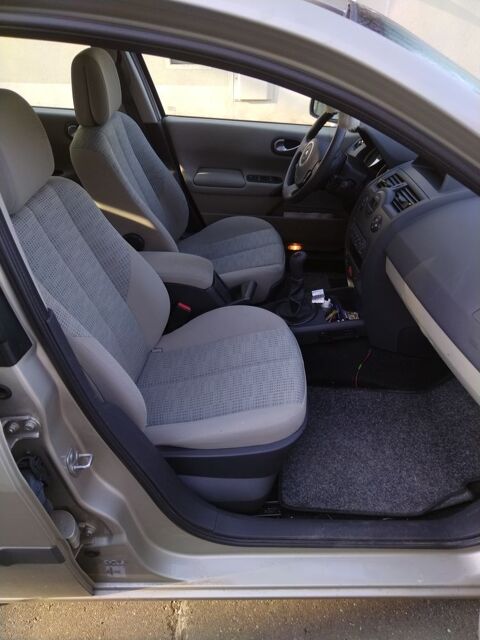 Renault megane ii Mégane II 1.6 16V Authentique