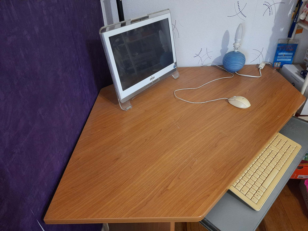 Bureau &eacute;tudiant
Meubles