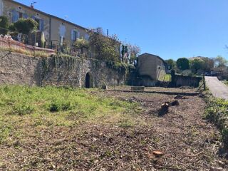  Terrain à vendre 740 m²
