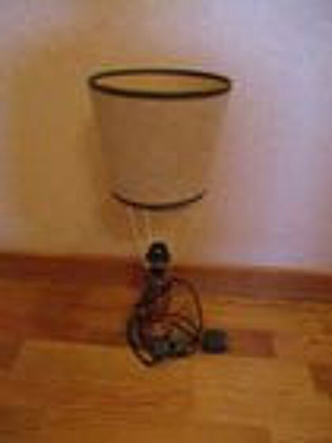 LAMPE DE CHEVET PIED EN BOIS 7 Mérignies (59)