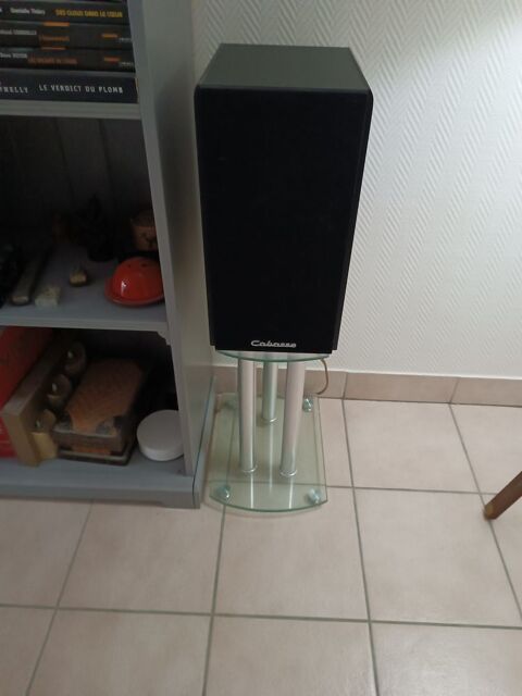 Enceintes Cabasse Antigua MT32 avec pied 220 Toulouse (31)
