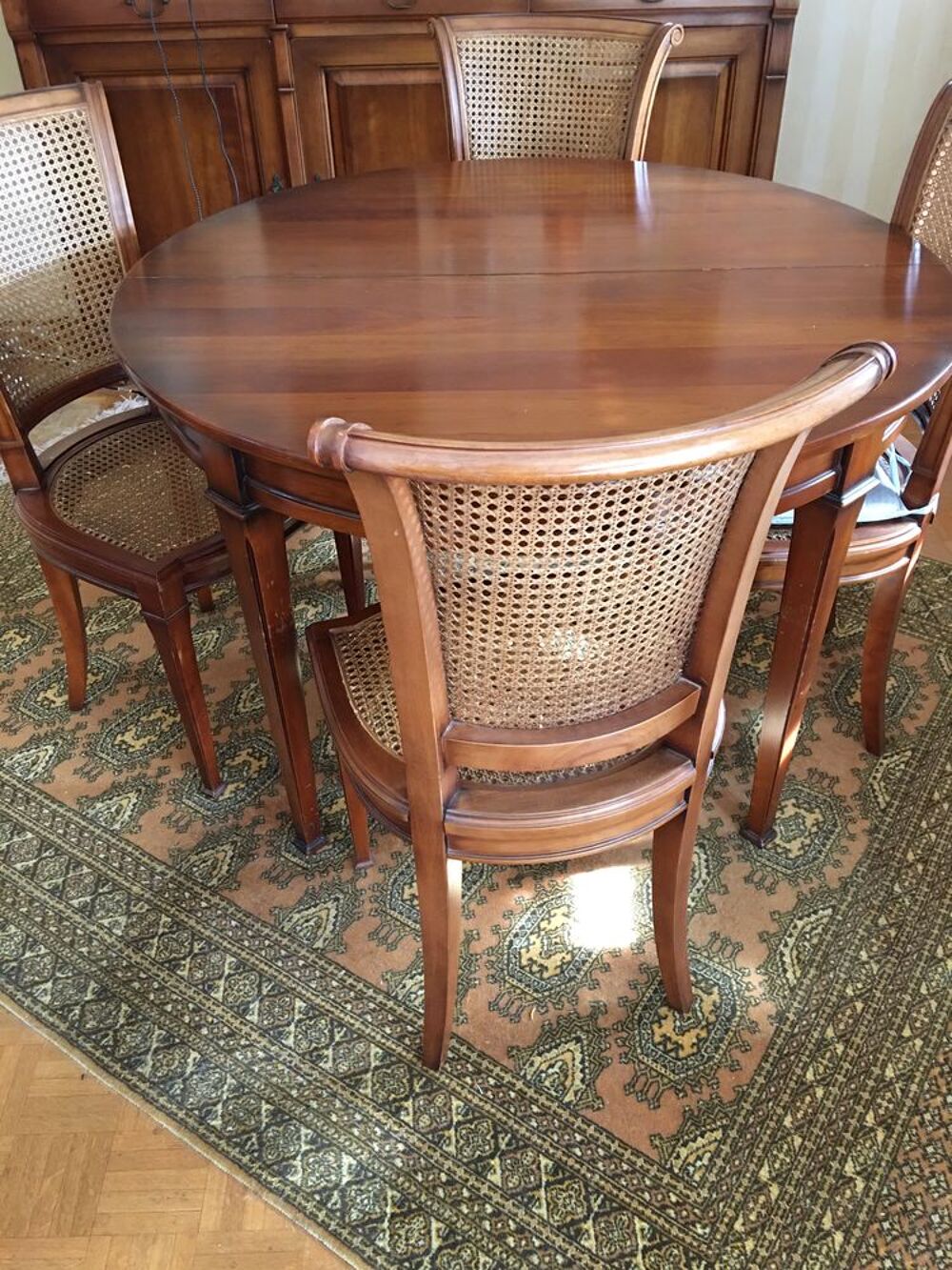 Salle &agrave; manger merisier Meubles