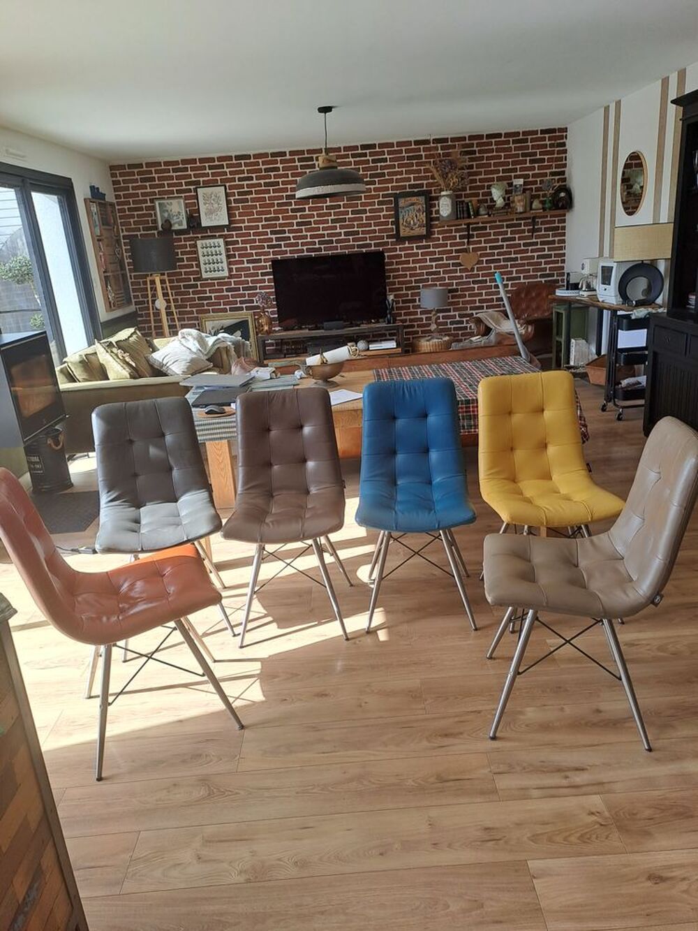 Chaises cuir Meubles