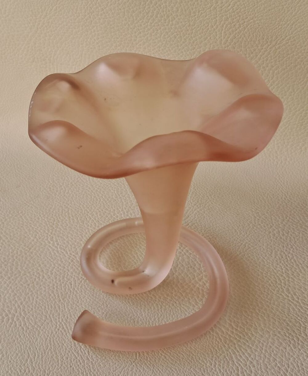 vase trompette vintage soliflore en forme de corolle Décoration
