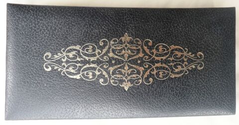 Coffret de jeux de bridge avec 2 jeux de cartes, 1 bloc note 7 Castries (34)