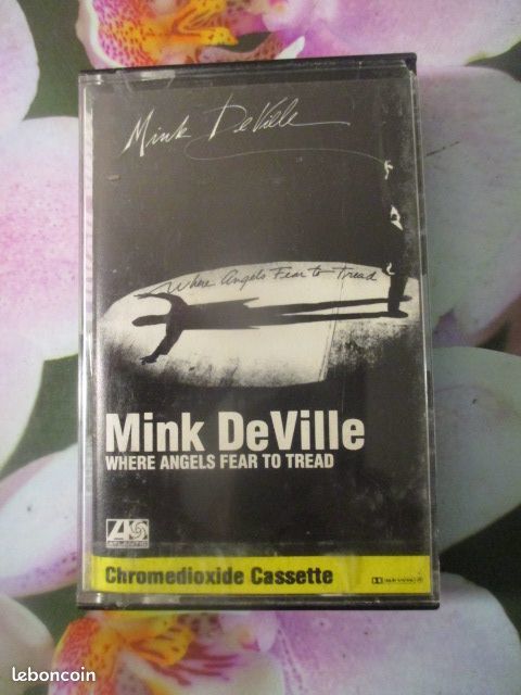 Cassette audio Mink DeVILLE 2 Hrouville-Saint-Clair (14)