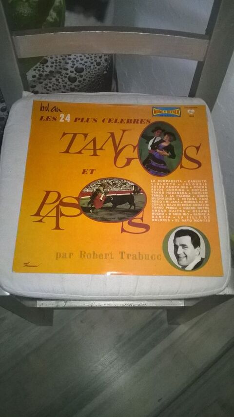 Vinyle Robert Trabucco Et Son Ensemble Musette
Les 24 Plus  4 Talange (57)