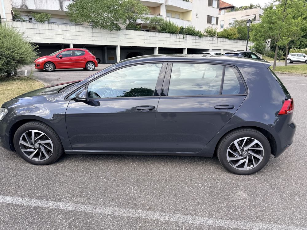 Golf 1.2 TSI 110 BlueMotion Technology Edition 2015 occasion 01280 Pr&eacute;vessin-Mo&euml;ns