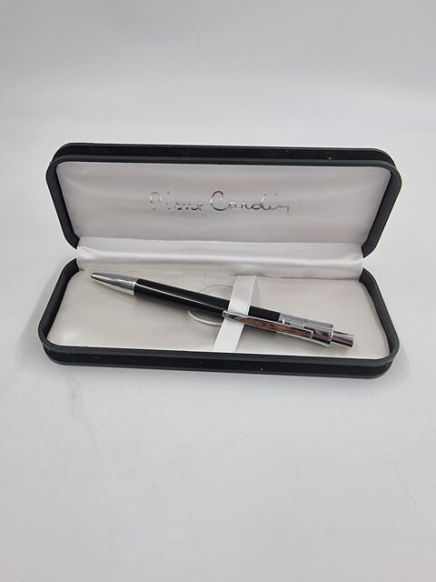 Stylo Pierre Cardin avec son �tui 8 Vulbens (74)