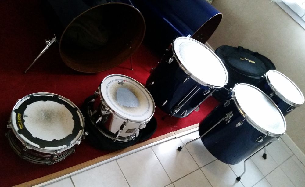 Batterie CAPELLE double turbo Instruments de musique