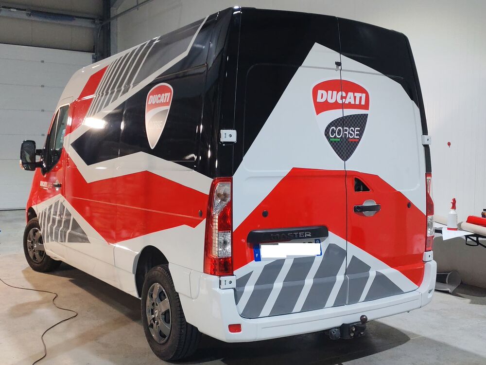Master MASTER CA L1H2 3.3t 2.3 dCi 150 GRAND CONFORT 2015 occasion 38550 Saint-Maurice-l'Exil