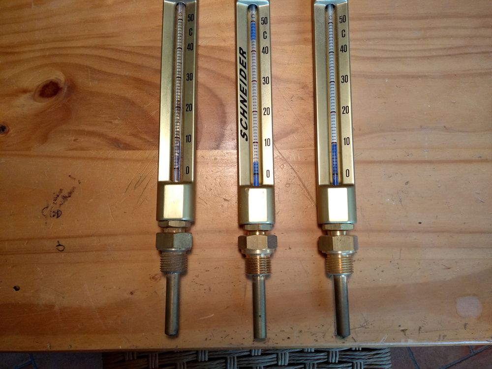 Thermom&eacute;tre industriel Schneider Bricolage