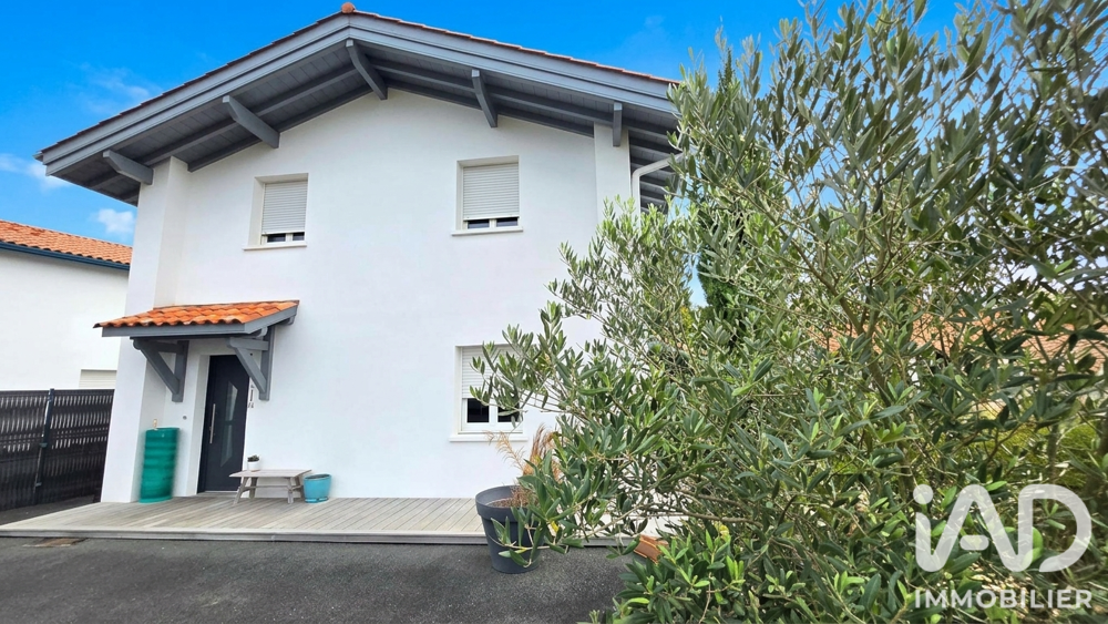 à vendre  Maison Bassussarry (64200)
