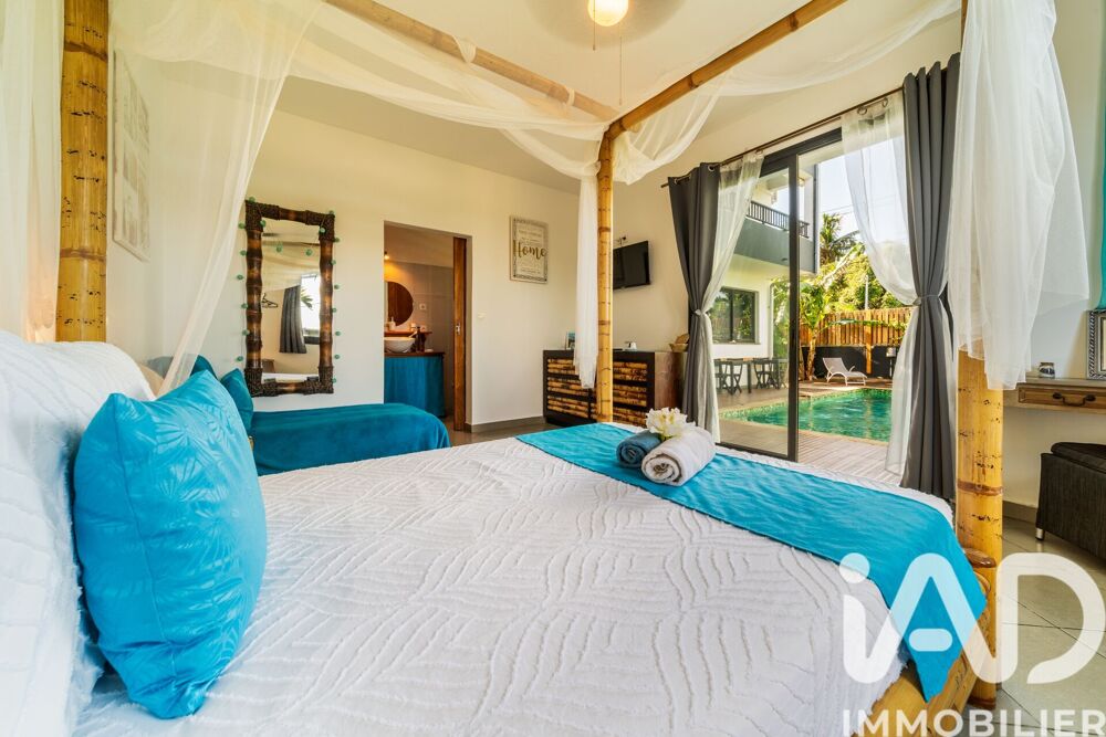 vente Maison - 11 pièce(s) - 309 m² Saint-Pierre (97410)