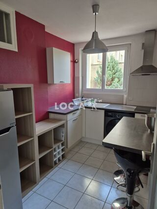  Appartement � louer 3 pi�ces 51 m�