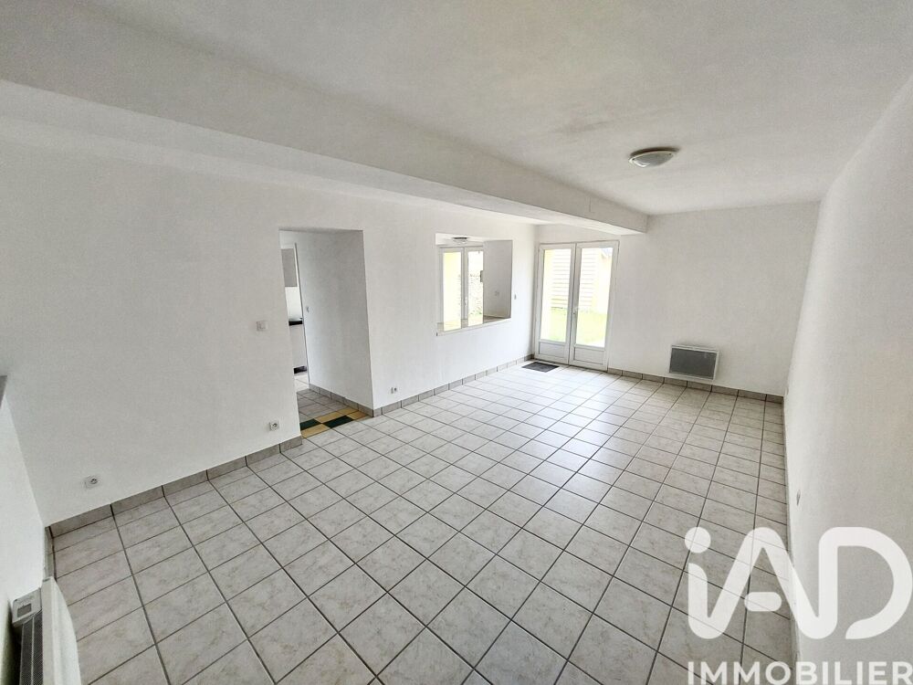 Vente Maison Vente Maison de village 4 pièces Doucelles