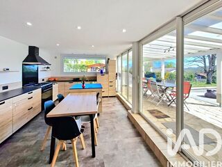  Maison � vendre 7 pi�ces 240 m�