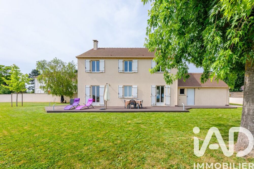 Maison 7 pièces 138 m² · à Fontenay-en-Parisis · 138 m² · 430 000 €