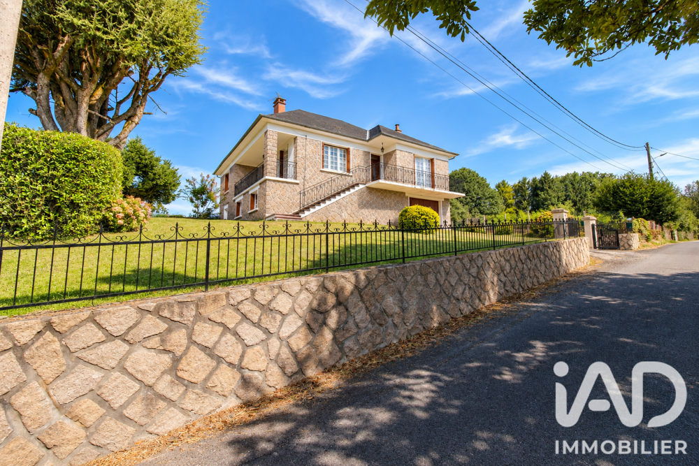 Vente Maison Vente Maison traditionnelle 5 pièces Lagraulière