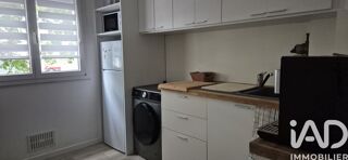  Appartement à louer 3 pièces 55 m²