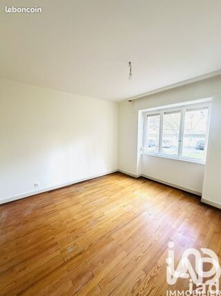  Appartement à louer 3 pièces 63 m²