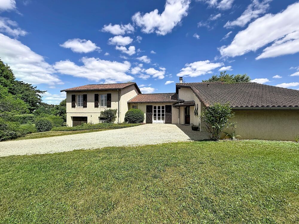 Vente Maison Maison familiale, sur un terrain exceptionnel de 3000 m² Charbonnieres les bains