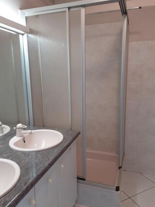  Appartement � vendre 3 pi�ces 69 m�