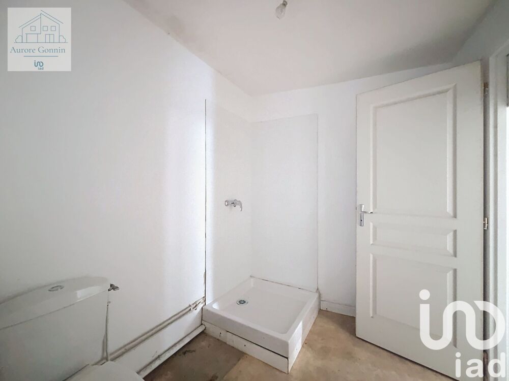 Vente Immeuble Vente Immeuble 200 m&sup2; Saint-pierre-le-moûtier