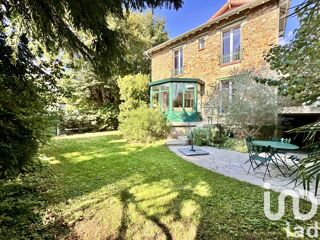  Maison � vendre 10 pi�ces 212 m�