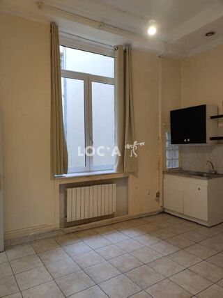 Appartement à louer 1 pièce 23 m²