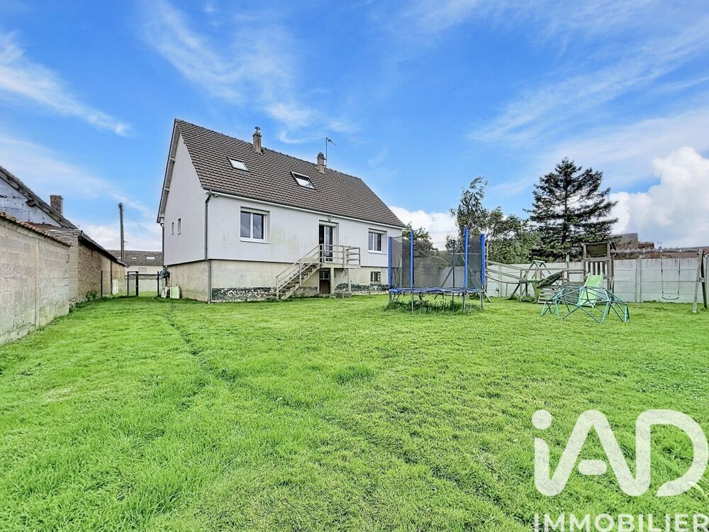 Maison 7 pièces 150 m² · à Amilly · 150 m² · 263 900 €