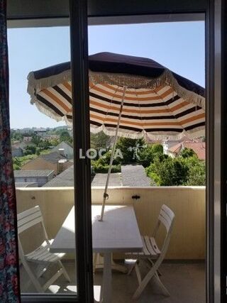  Appartement à louer 3 pièces 65 m²