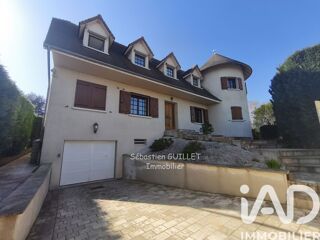  Maison à vendre 12 pièces 248 m²