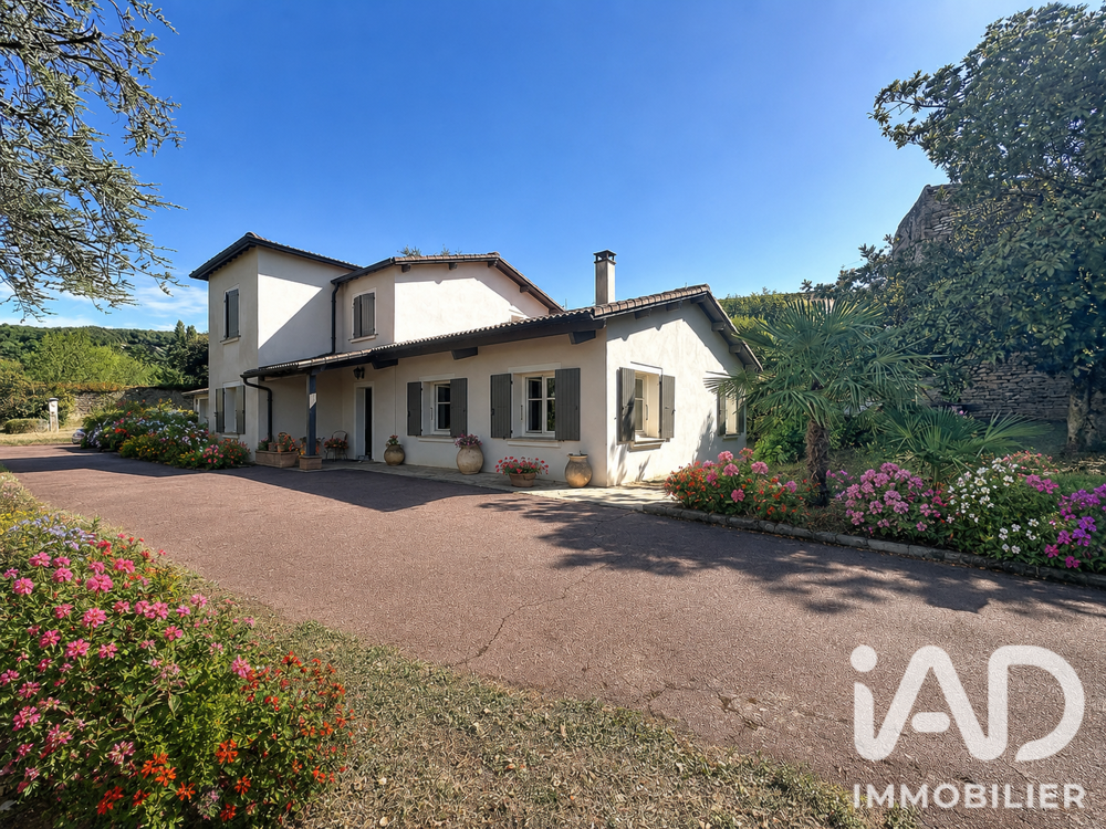 Vente Maison Vente Maison traditionnelle 9 pièces Saint-cyr-au-mont-d'or